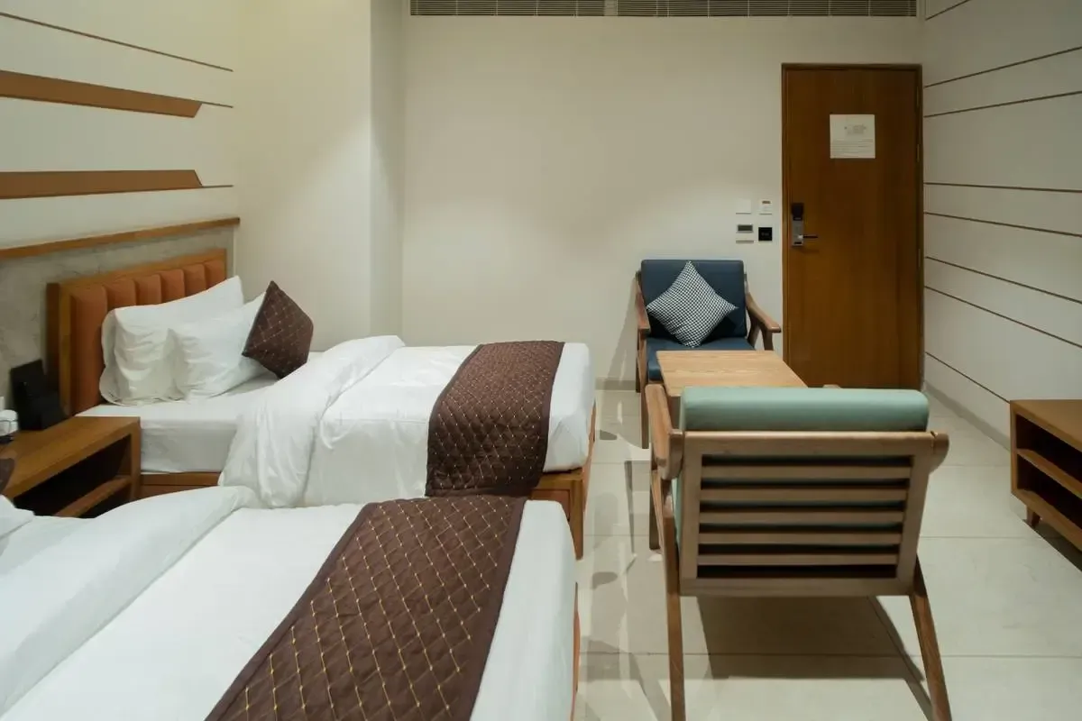 Twin Bed Room